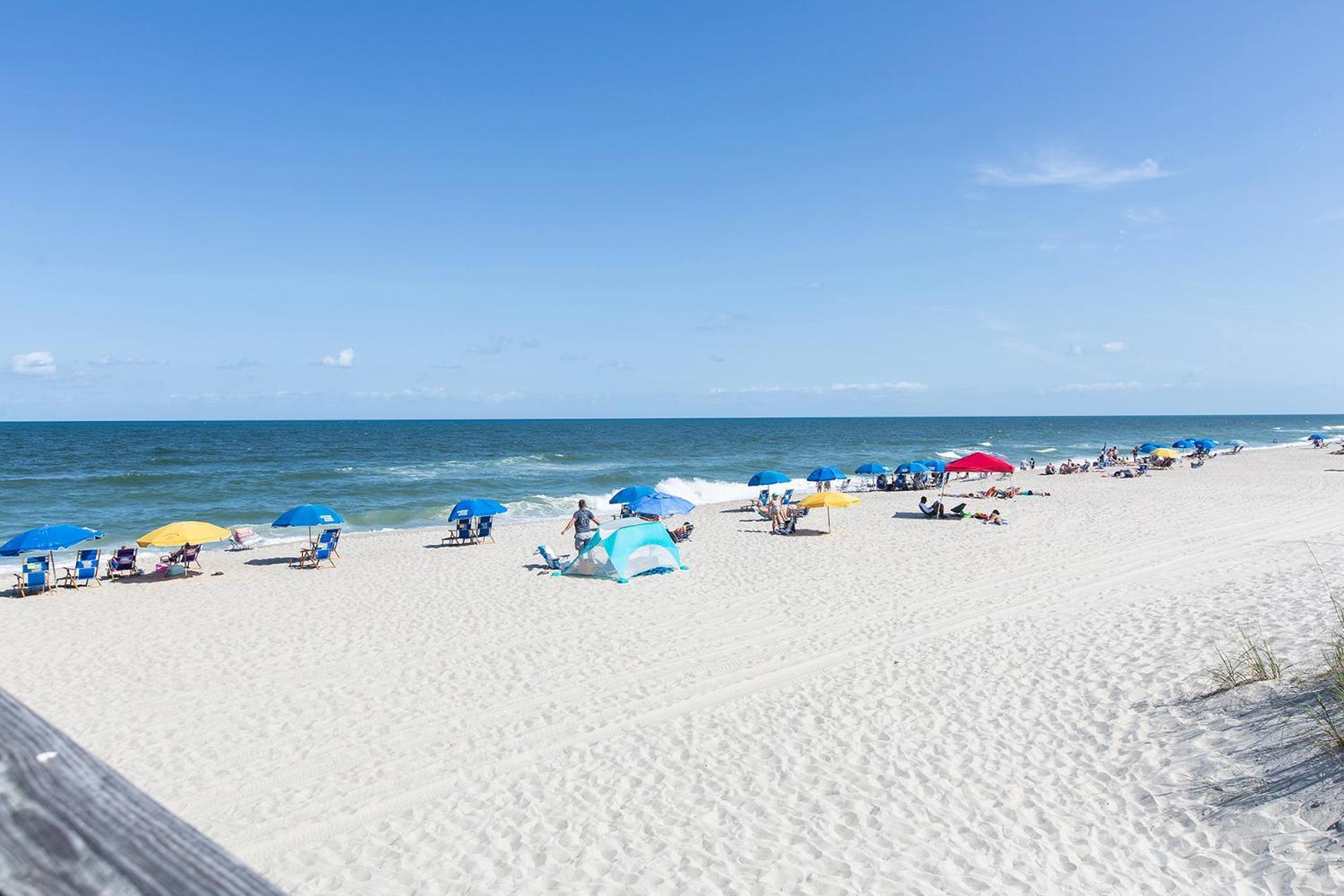 Golden Sands Oceanfront Hotel Carolina Beach Exterior foto